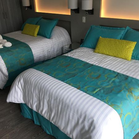 Herbal Inn Suites Пуэбла Экстерьер фото